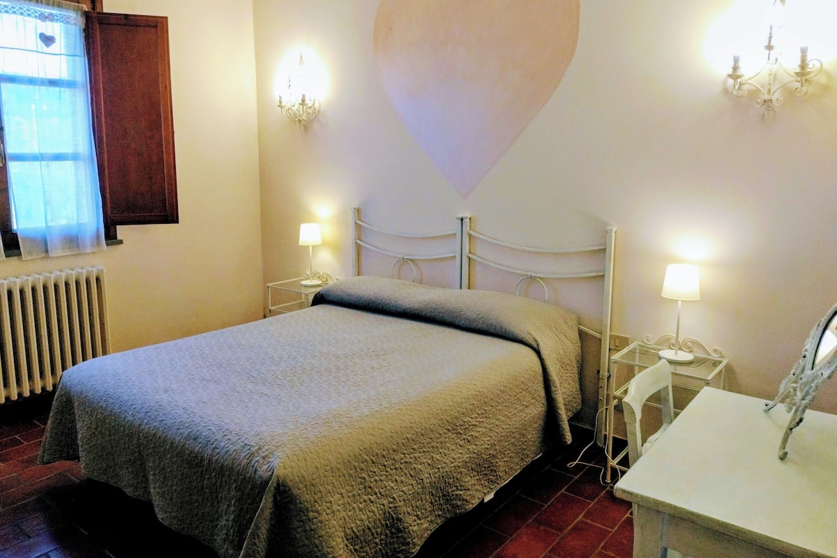 Condo, 1 lit double, dans la tour (Il Nido) | 2 chambres, rideaux dâobscurcissement, fer et planche Ă repasser