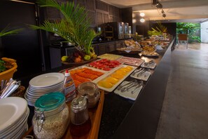 Petit déjeuner buffet compris tous les jours
