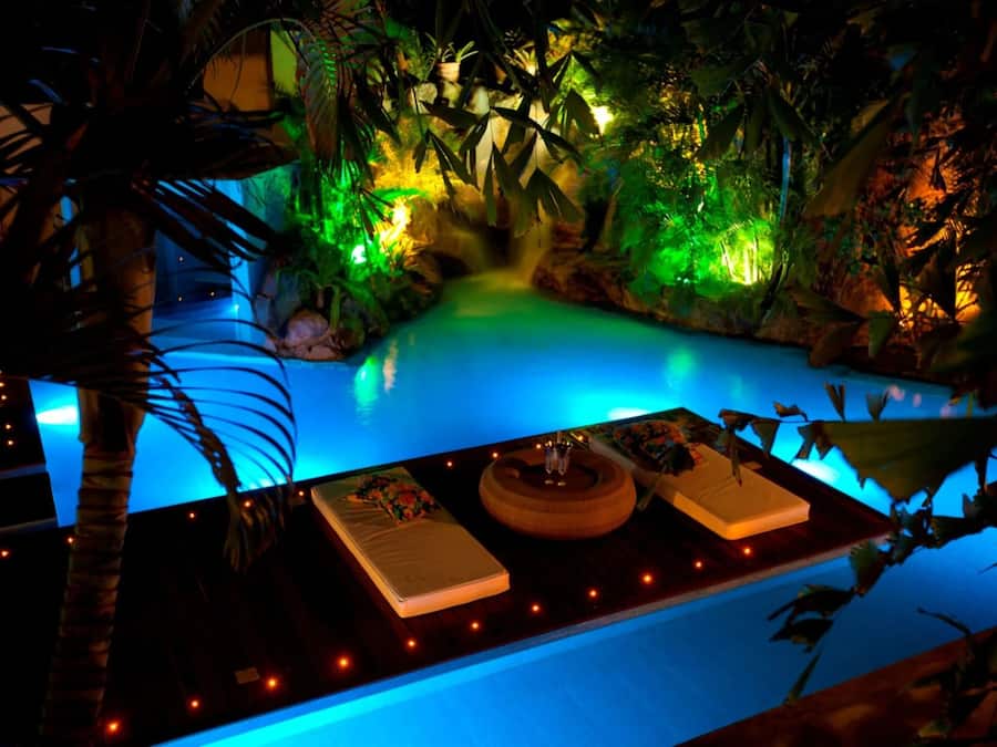 Outdoor pool, pool loungers