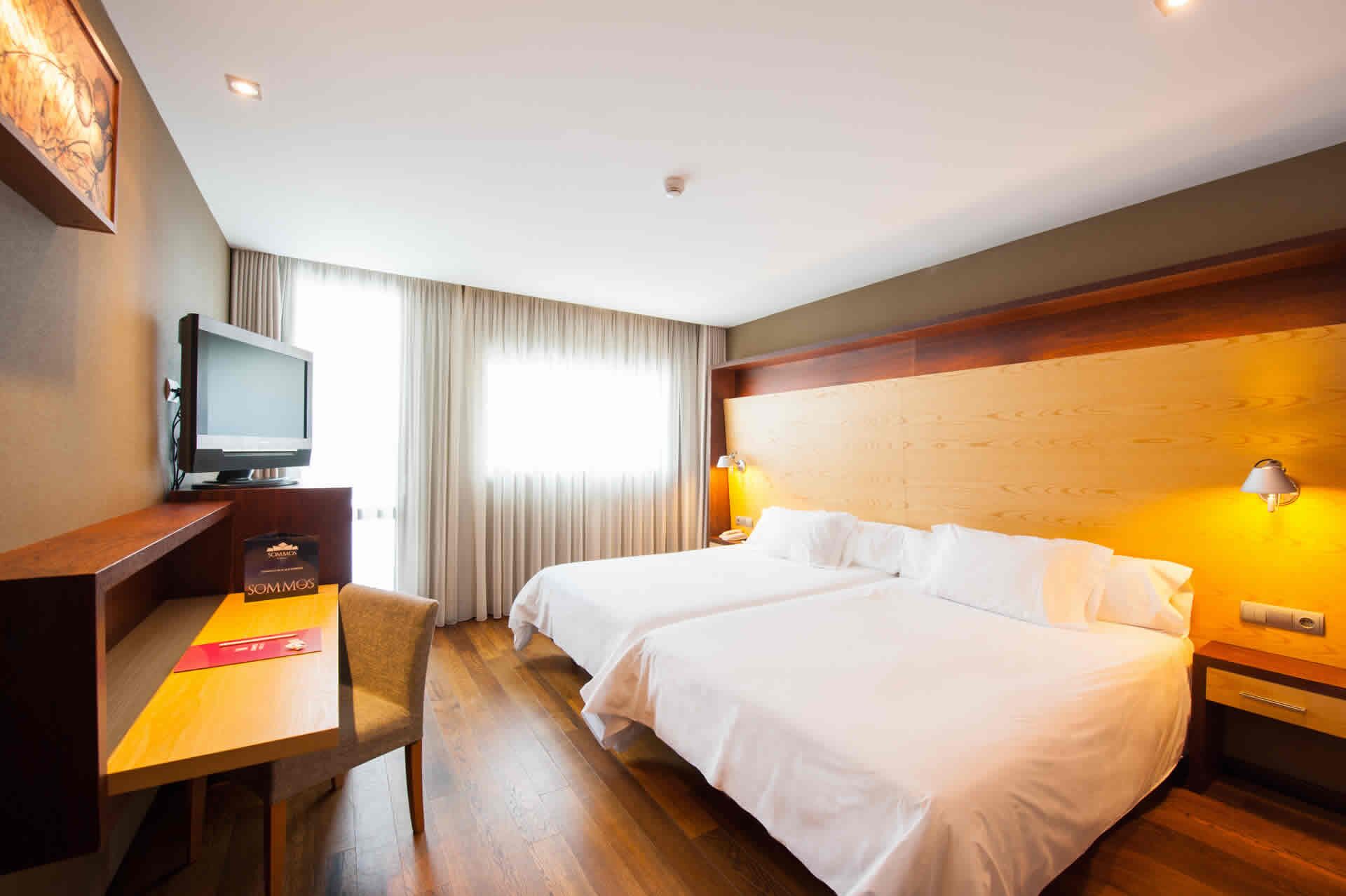Premium bedding, down duvets, pillow-top beds, minibar