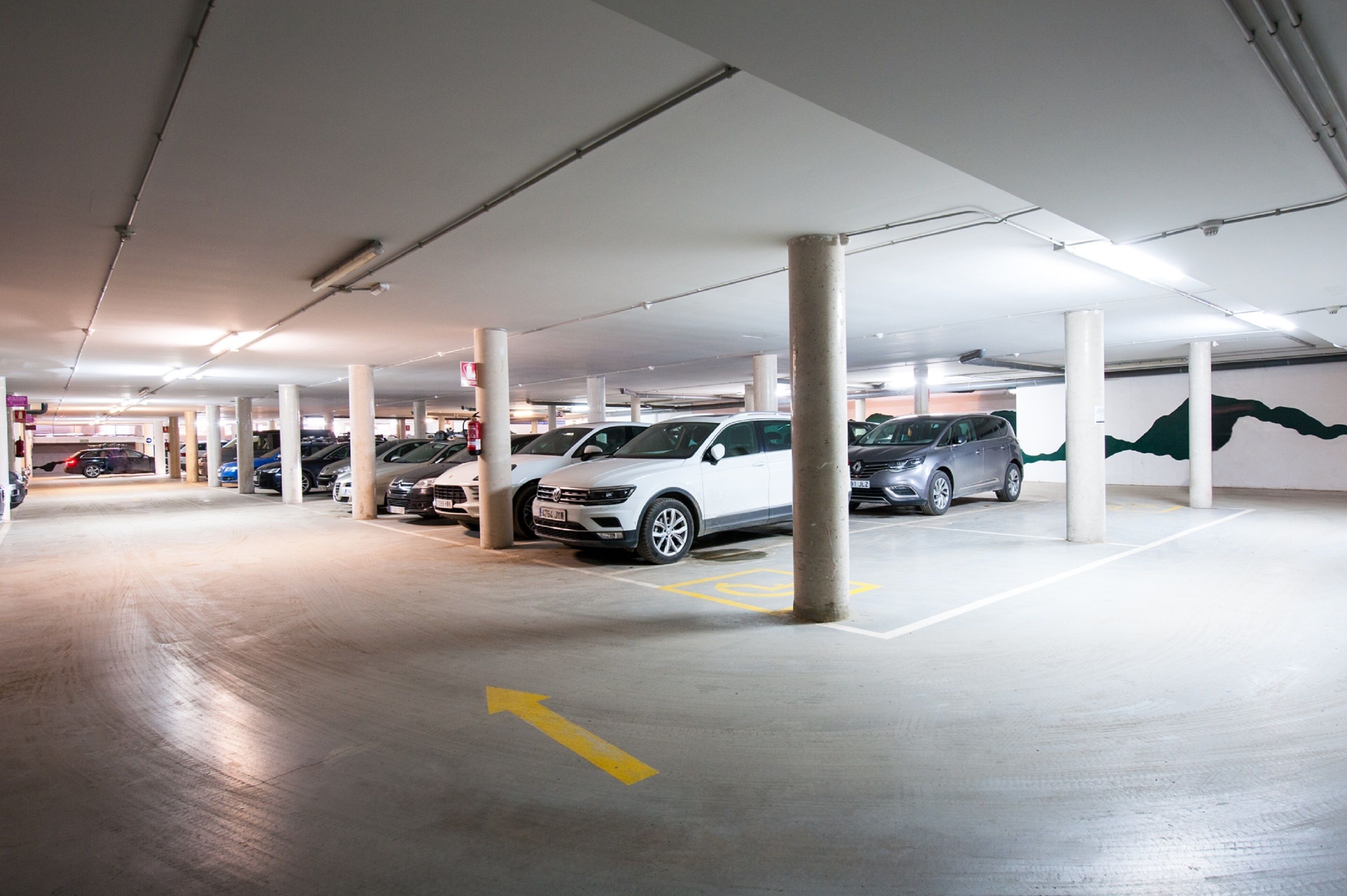 self-parking (surcharge) 11 per day