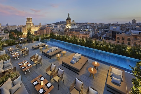 Bar (on property). Mandarin Oriental, Barcelona
