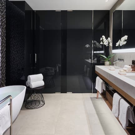 Suite, Terrace | Bathroom sink