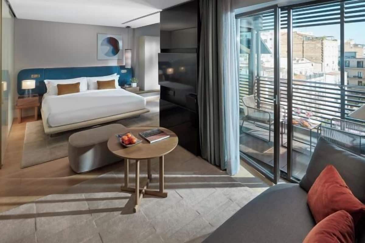 1 Schlafzimmer, hochwertige Bettwaren, Daunenbettdecken, Minibar