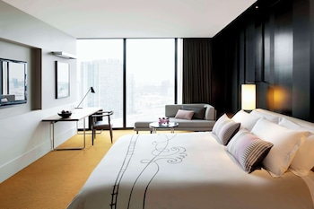 Crown Metropol