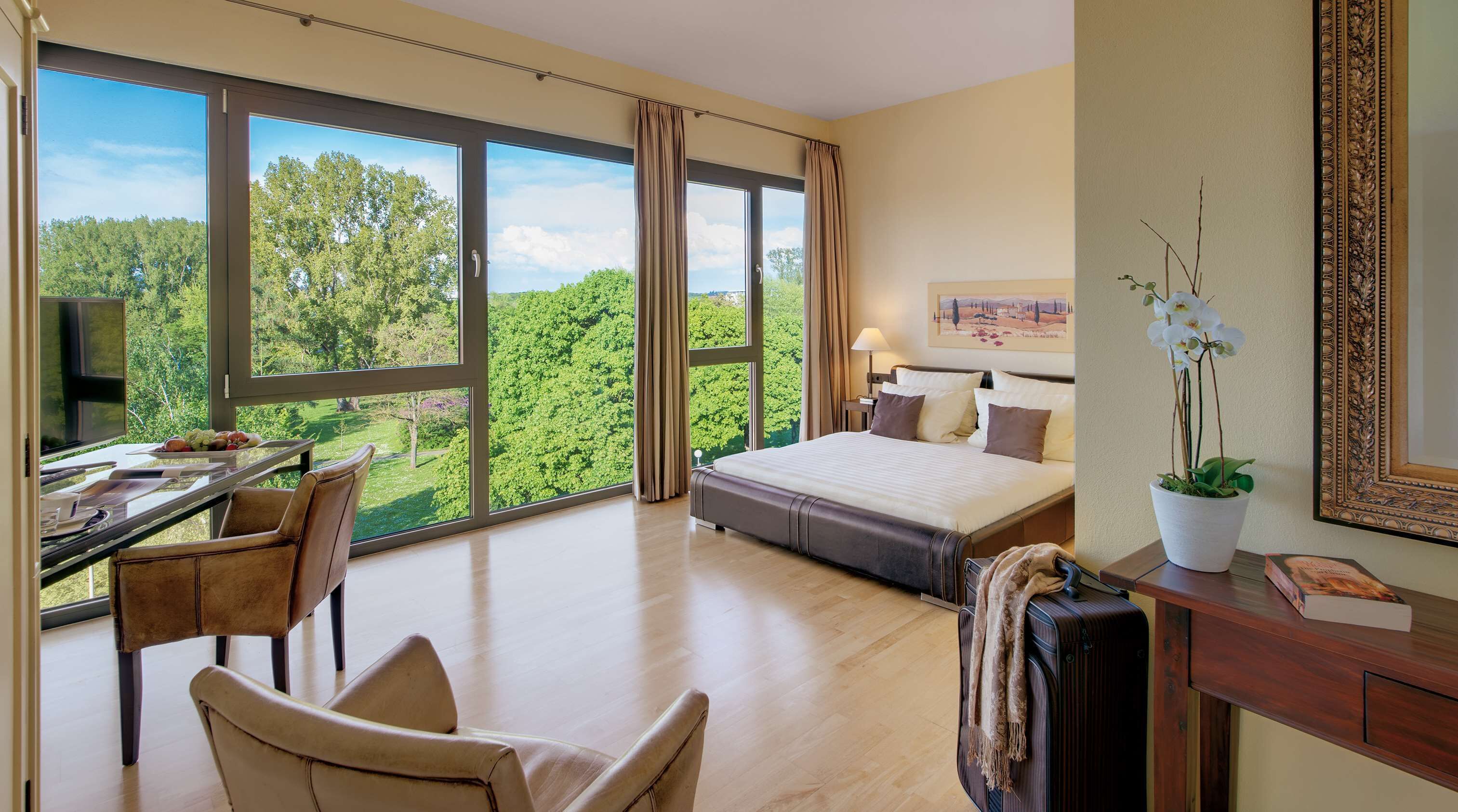 Allergiatestatut vuodevaatteet, tallelokero huoneessa