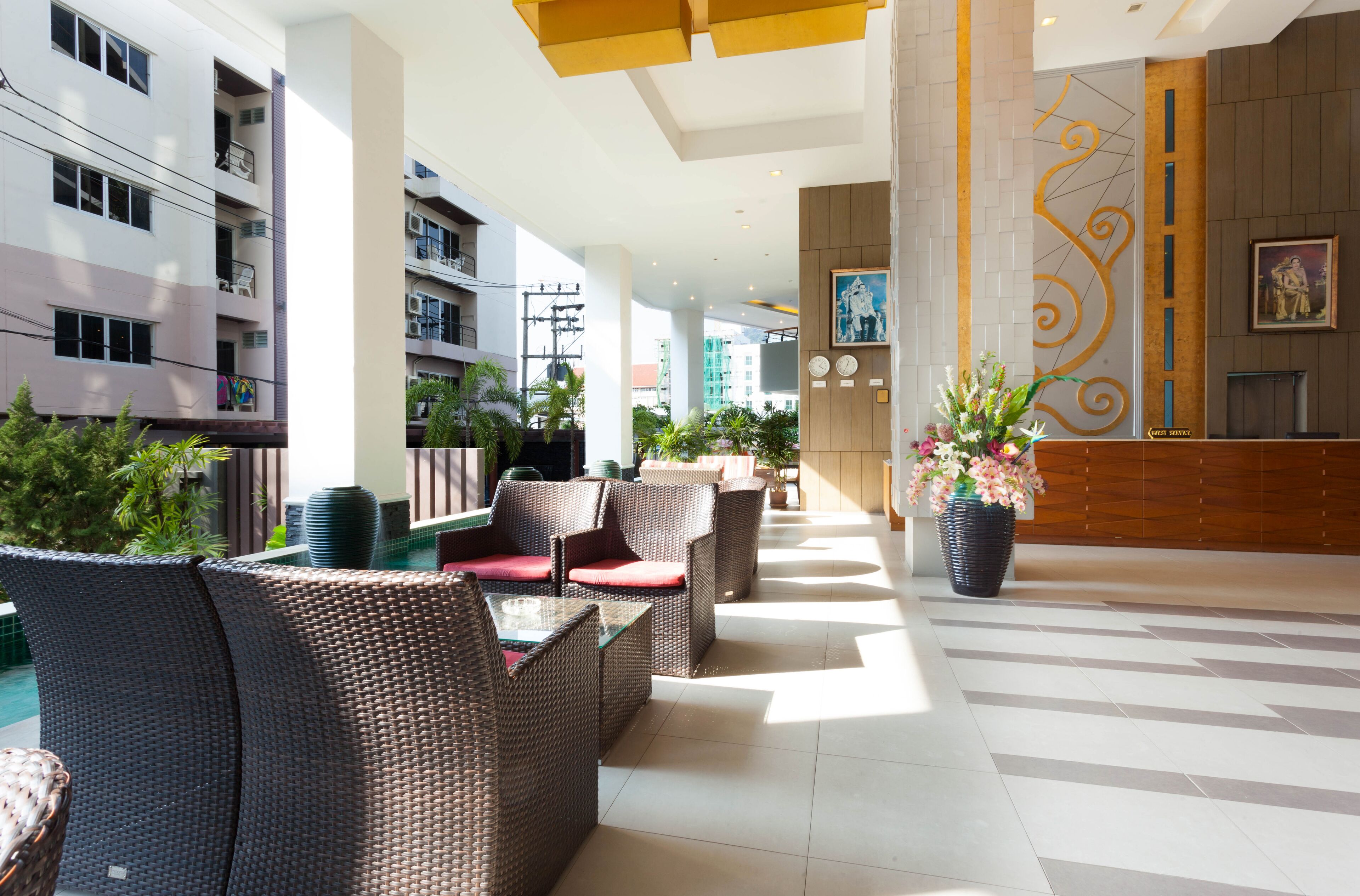 Lobby sitting area