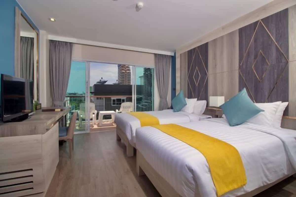 In-room safe, desk, laptop workspace, blackout curtains