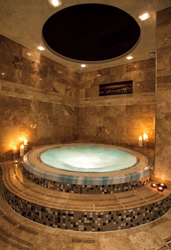 Turkish bath/hammam