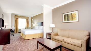 In-room safe, desk, iron/ironing board, cribs/infant beds