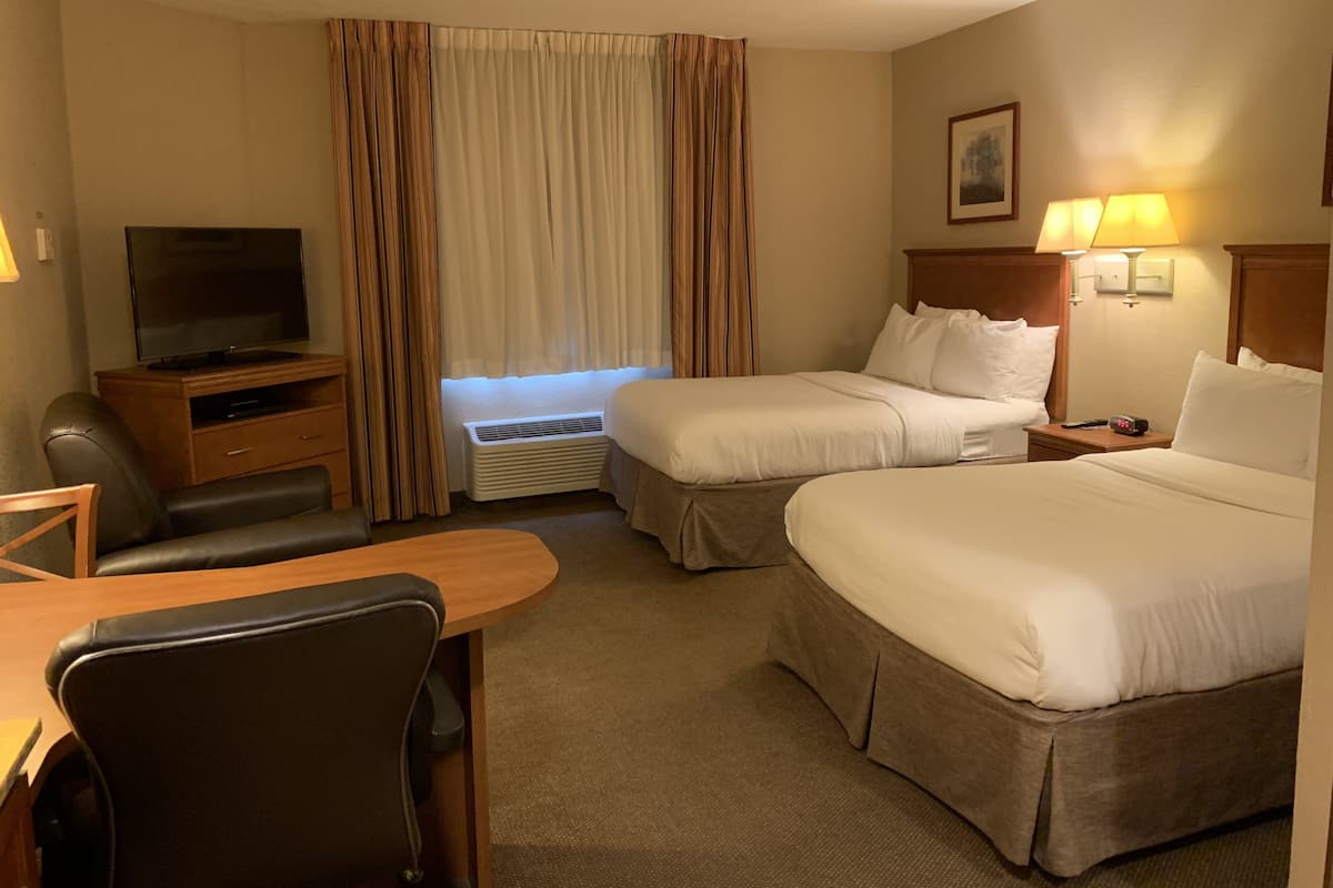 In-room safe, desk, soundproofing, iron/ironing board
