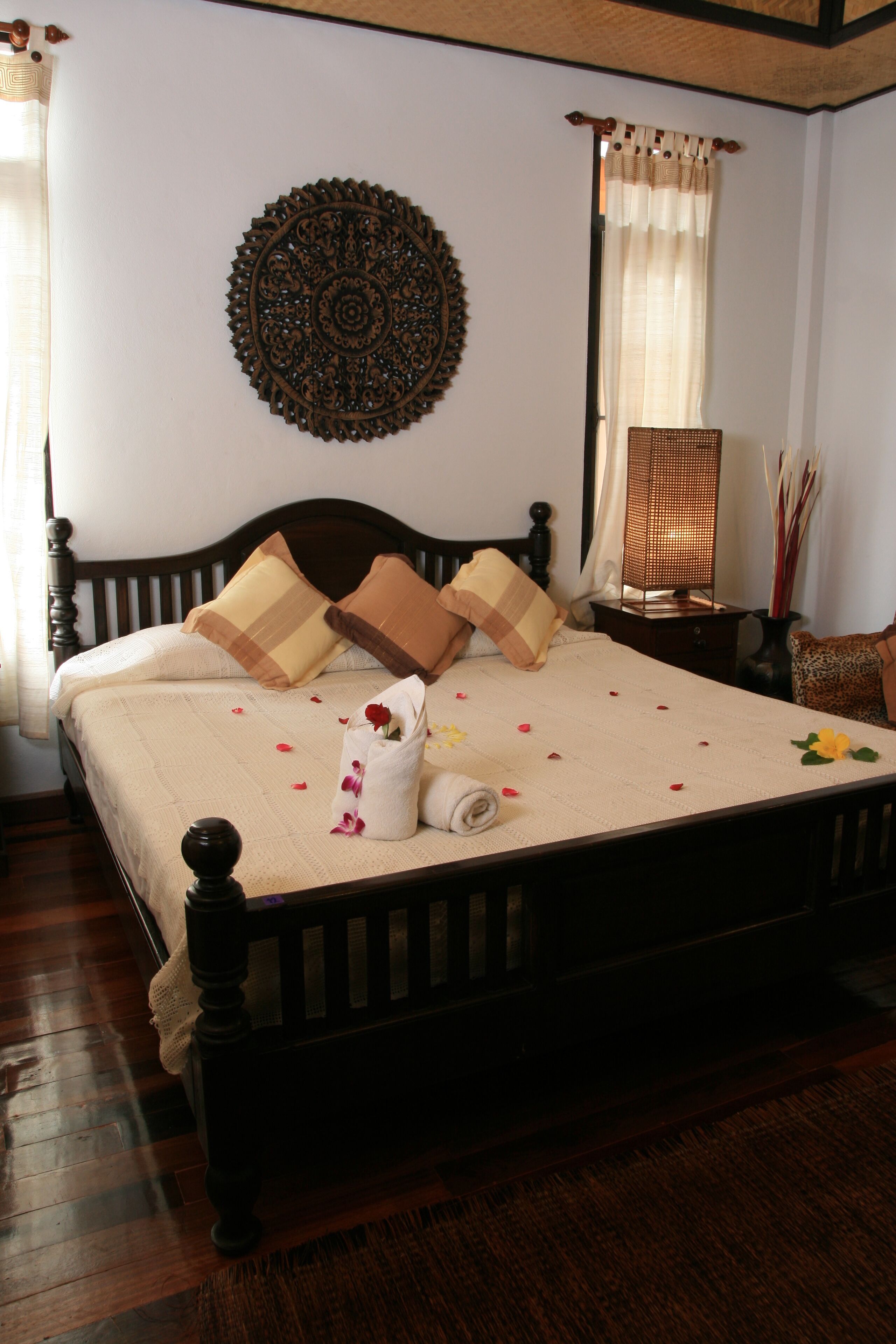 superior room | premium bedding, pillow-top beds, in-room safe, individually furnished