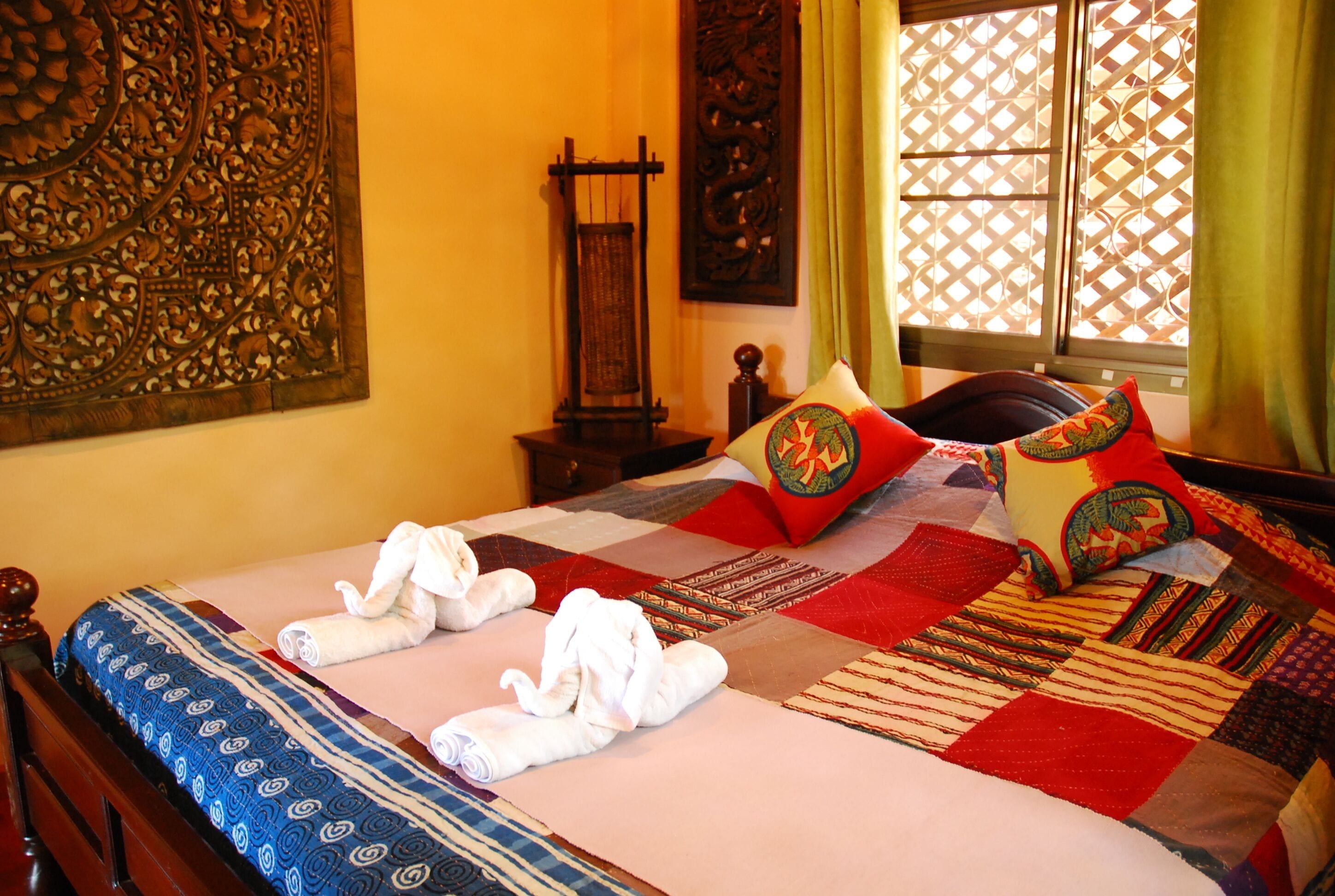 deluxe room | premium bedding, pillow-top beds, in-room safe, individually furnished