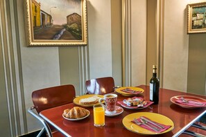 Fridge - Sotopalacio HSR (Segovia)