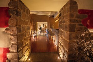 TV, DVD player - Casa Cartagena Boutique Hotel & Spa (Cusco)