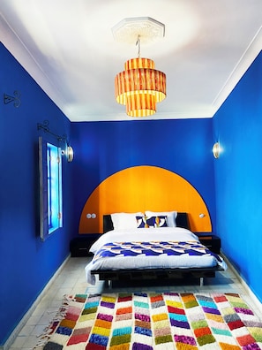 Chambre Design, 1 chambre | Décoration personnalisée, fer et planche à repasser, Wi-Fi gratuit