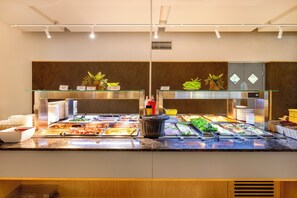 Dagelijks ontbijtbuffet inbegrepen