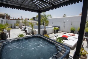 Outdoor spabad