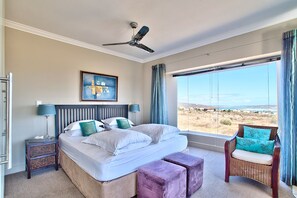 Luxury-Doppelzimmer | Hochwertige Bettwaren, Zimmersafe, Babybetten, Zustellbetten