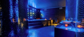For You Hotel