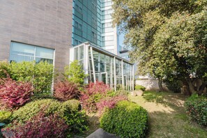 Garden view - For You Hotel (Cernusco sul Naviglio)