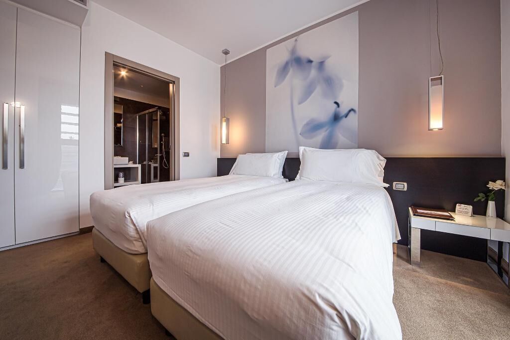 Down duvets, minibar, in-room safe, desk