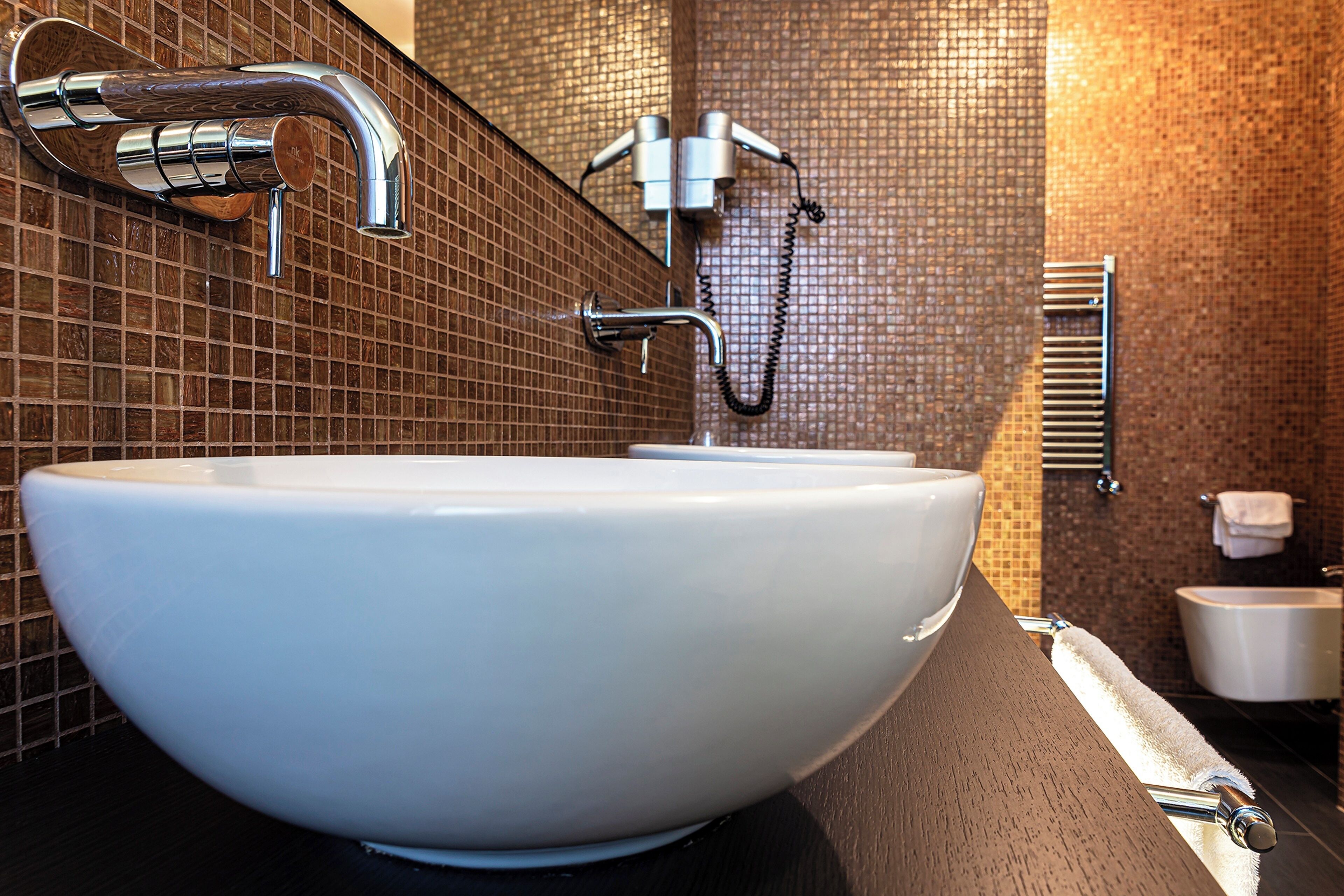 romantic suite | room amenity