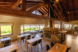Free daily buffet breakfast  - Rincón del Calafate (El Calafate)