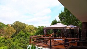 Terrace/patio - Coral Tree Inn (Pretoria)