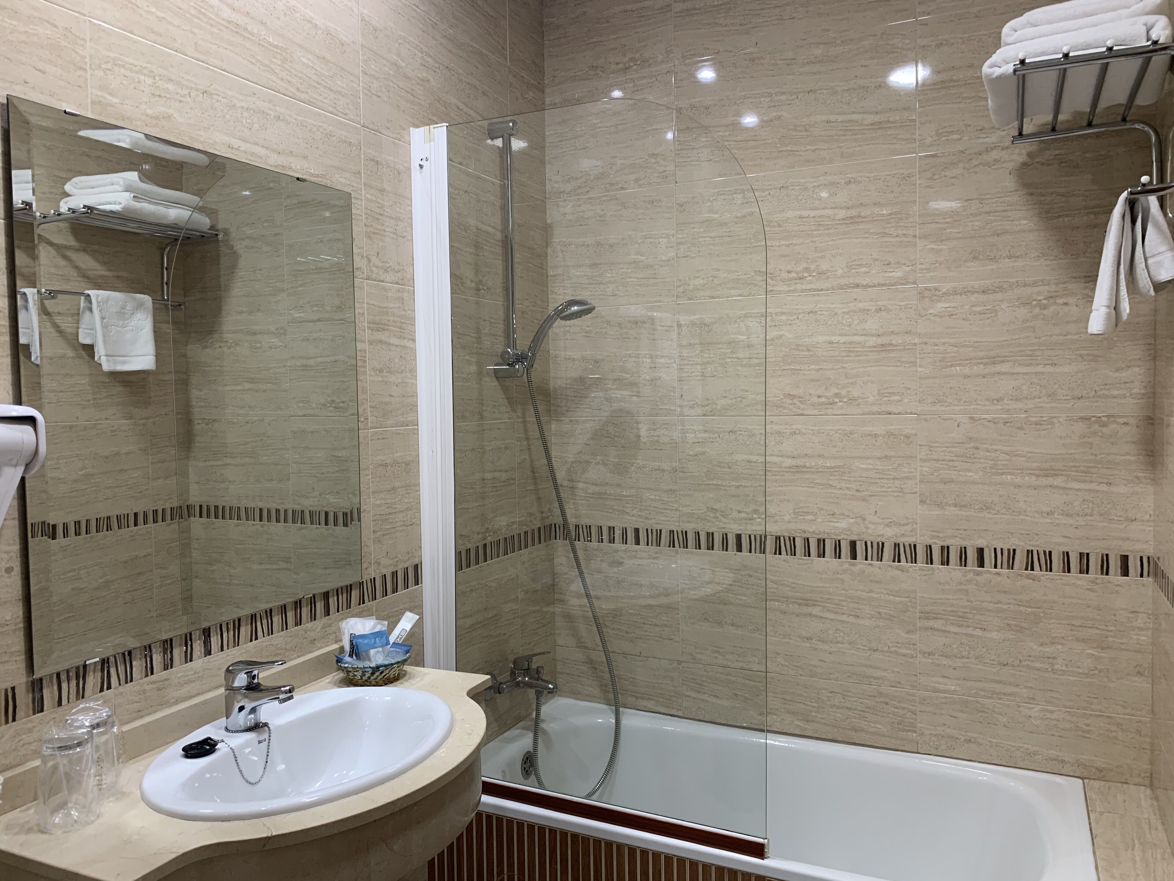 double room | bathroom | free toiletries, hair dryer, towels