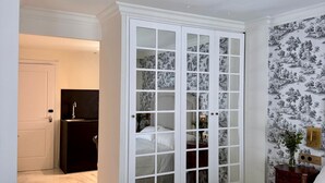 Deluxe Double Room, 1 Queen Bed, Kitchenette, Tower | Down comforters, memory foam beds, minibar, in-room safe