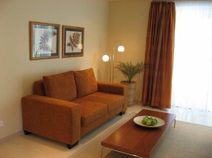 Apartment, 1 Bedroom (Erdgeschoss) | Living area