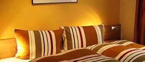 Appartement, 1 chambre (Erdgeschoss) | Bureau, lits bébé (gratuits), Wi-Fi gratuit, draps fournis