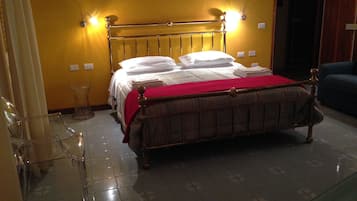 1 camera, biancheria da letto di alta qualità, copriletto in piuma