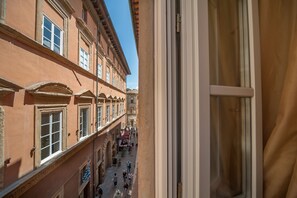 Standard Room | Street view - Albergo Etruria (Volterra)