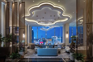 3 restaurants, breakfast, lunch, dinner served; Asian cuisine