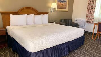 In-room safe, desk, iron/ironing board, free WiFi