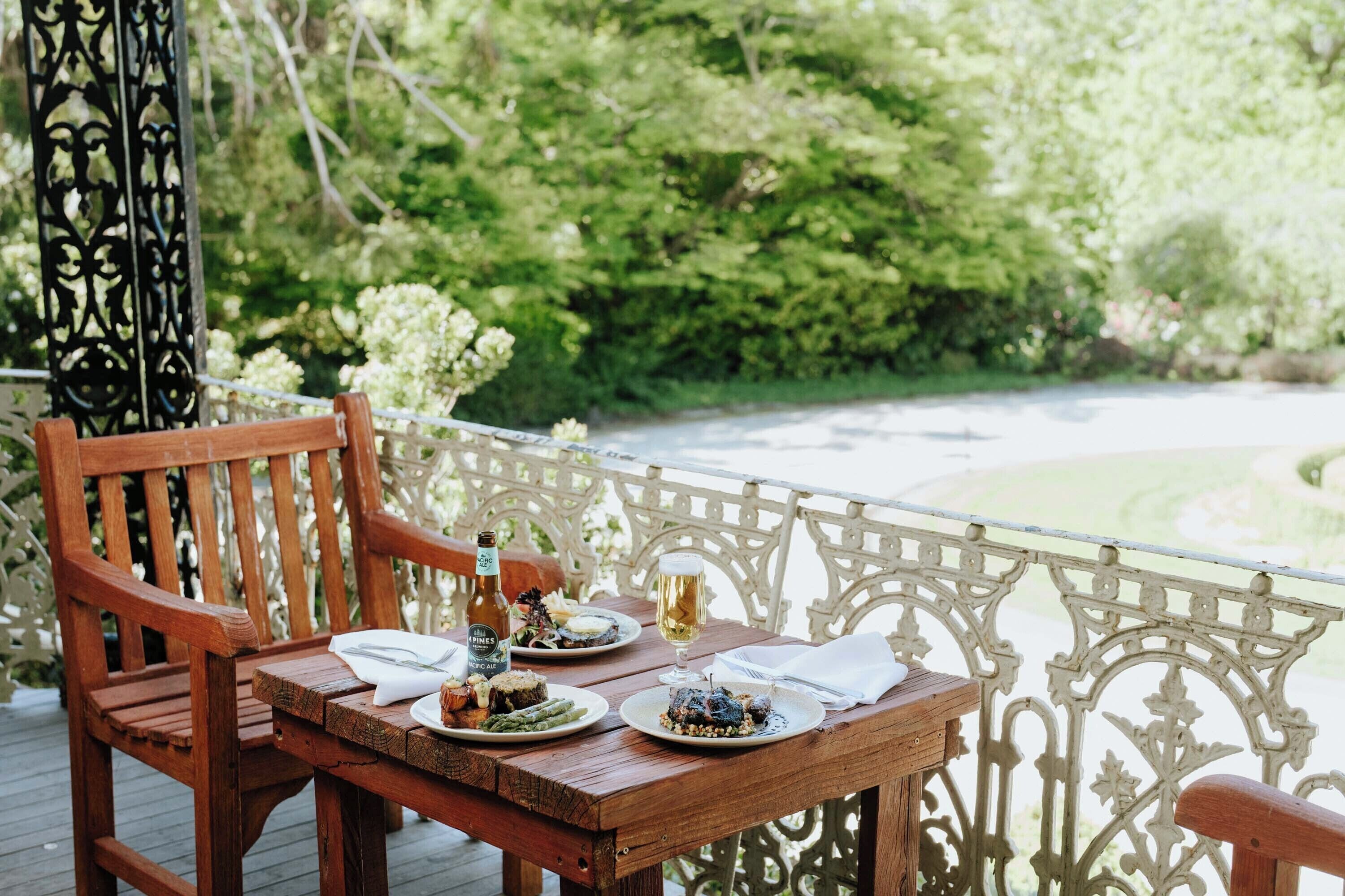 breakfast, lunch, dinner served; garden views