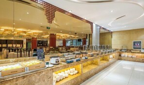 Dining - The Center Hotel (Yantai)
