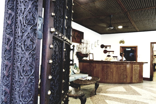 Reception - Shangani Hotel (Zanzibar Town)