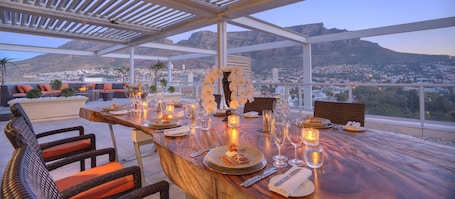 Presidential Suite, 2 Bedrooms, Mountain View (2 Bedrooms) | Terrace/patio. Taj Cape Town
