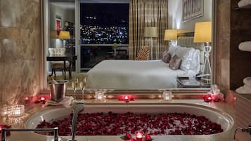 Egyptian cotton sheets, premium bedding, down duvets