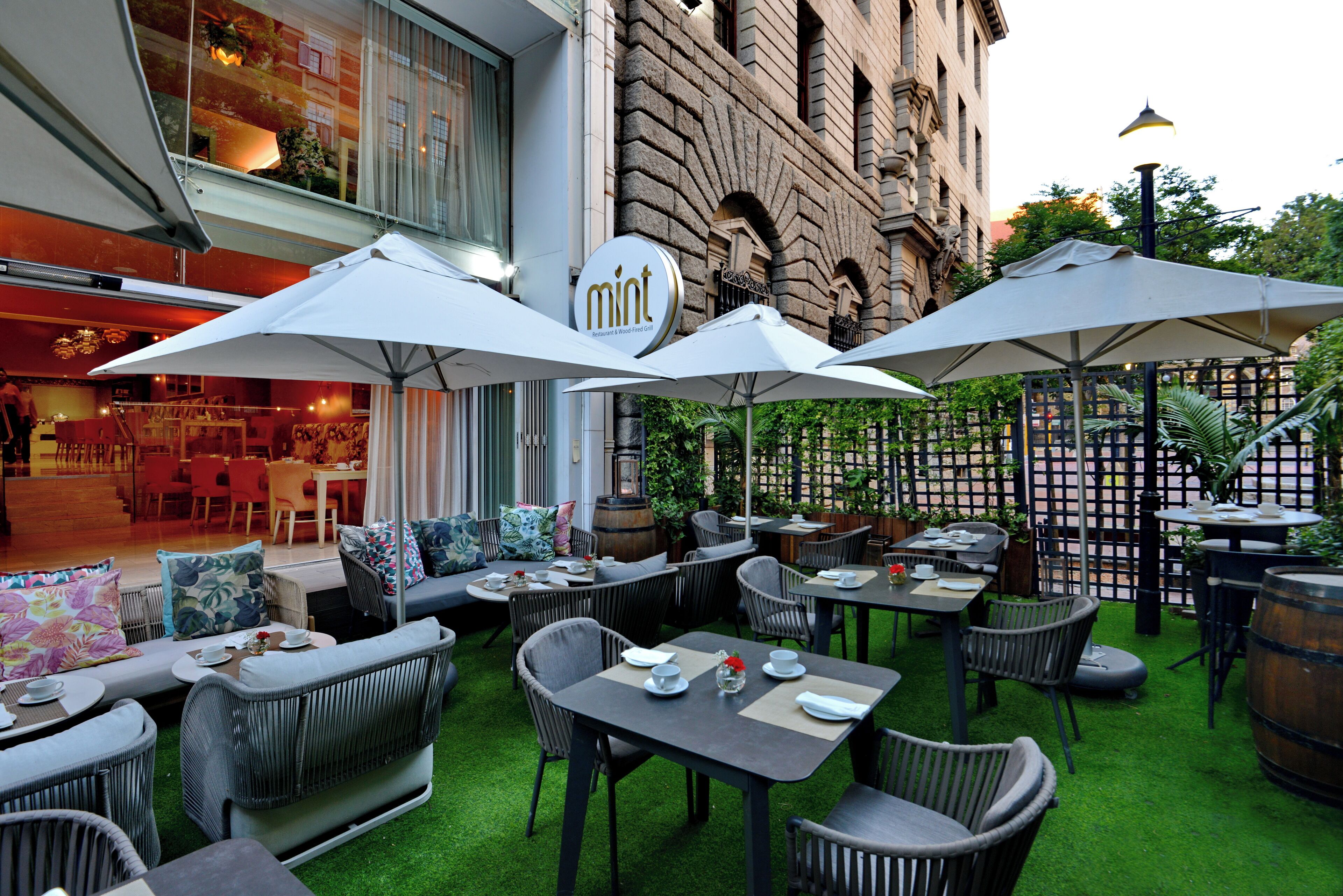 2 restaurants, breakfast, lunch, dinner served; indian cuisine