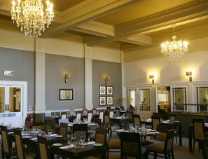 Breakfast and dinner served  - Best Western Thurrock Hotel (Purfleet)