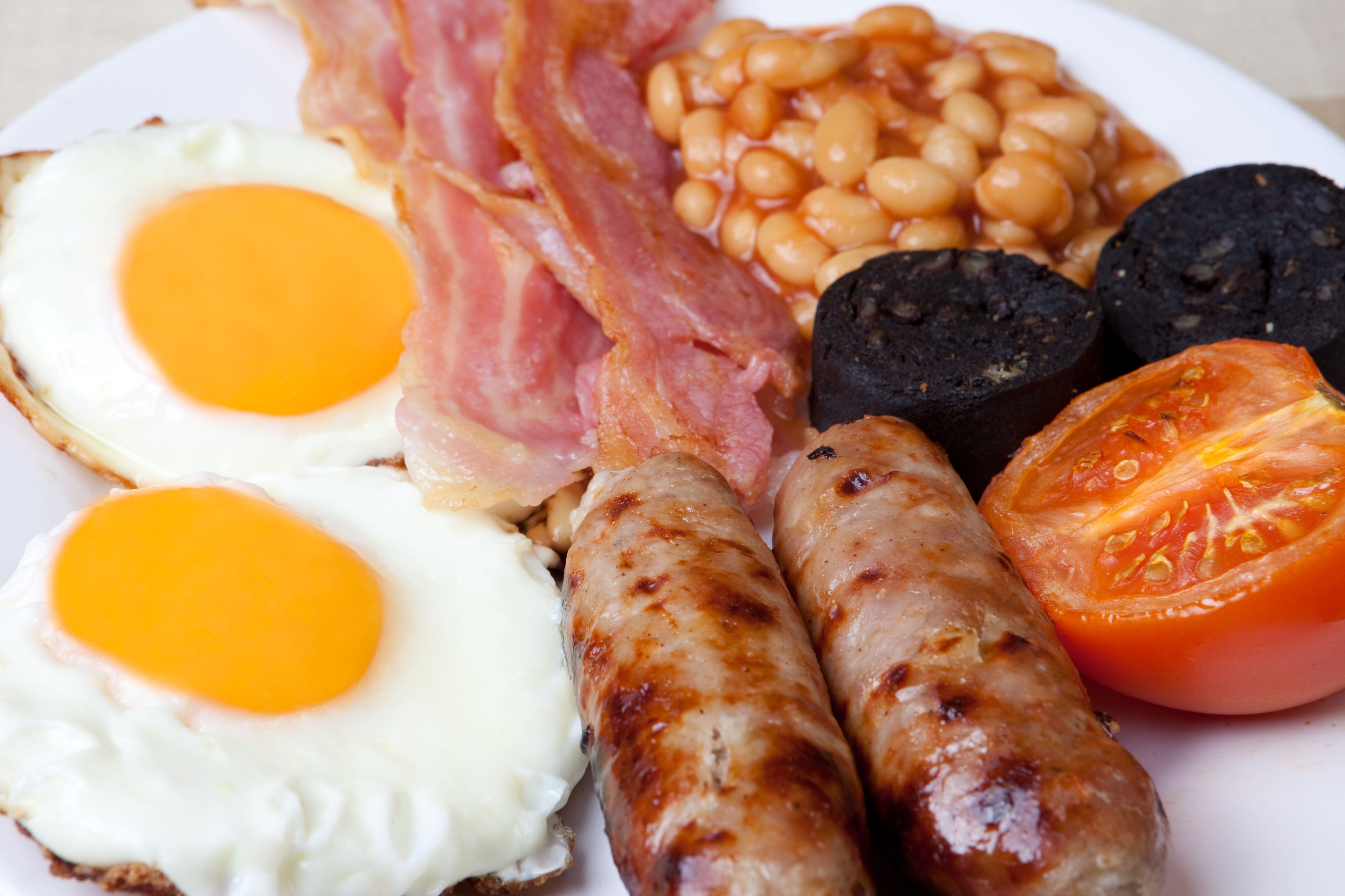 Daily buffet breakfast (GBP 14.50 per person)