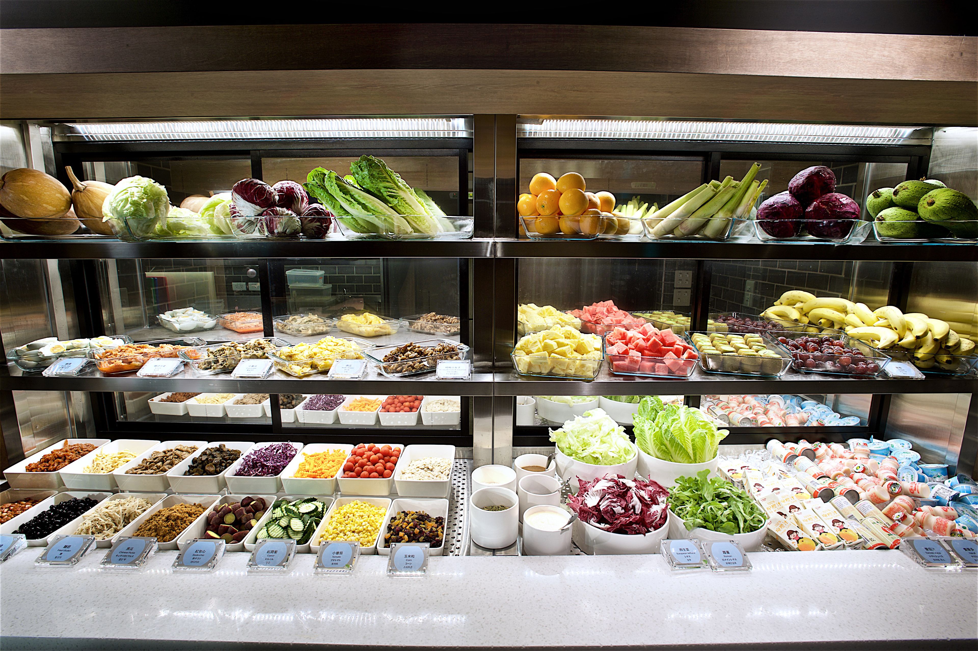 daily buffet breakfast (twd 440 per person)