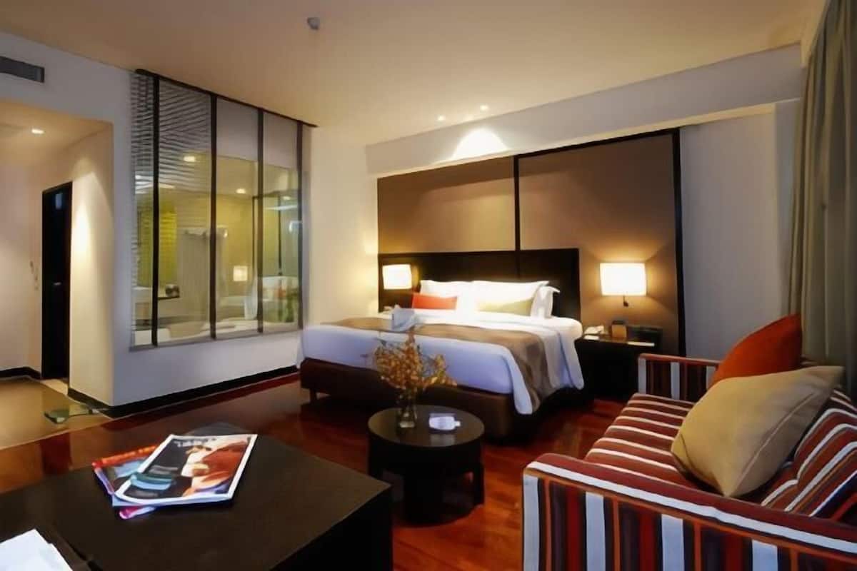 Pillow-top beds, minibar, in-room safe, desk