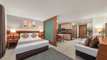 Premier Family Suite with Kitchen (3 Adults Max) | 1 bedroom, premium bedding, pillowtop beds, minibar