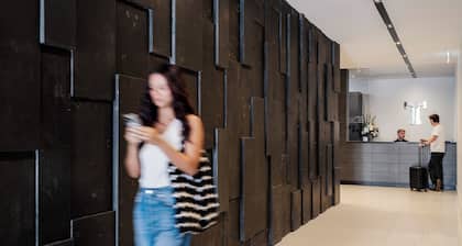 Tyrian Serviced Apartments Fitzroy
