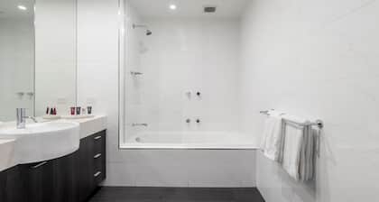 Tyrian Serviced Apartments Fitzroy